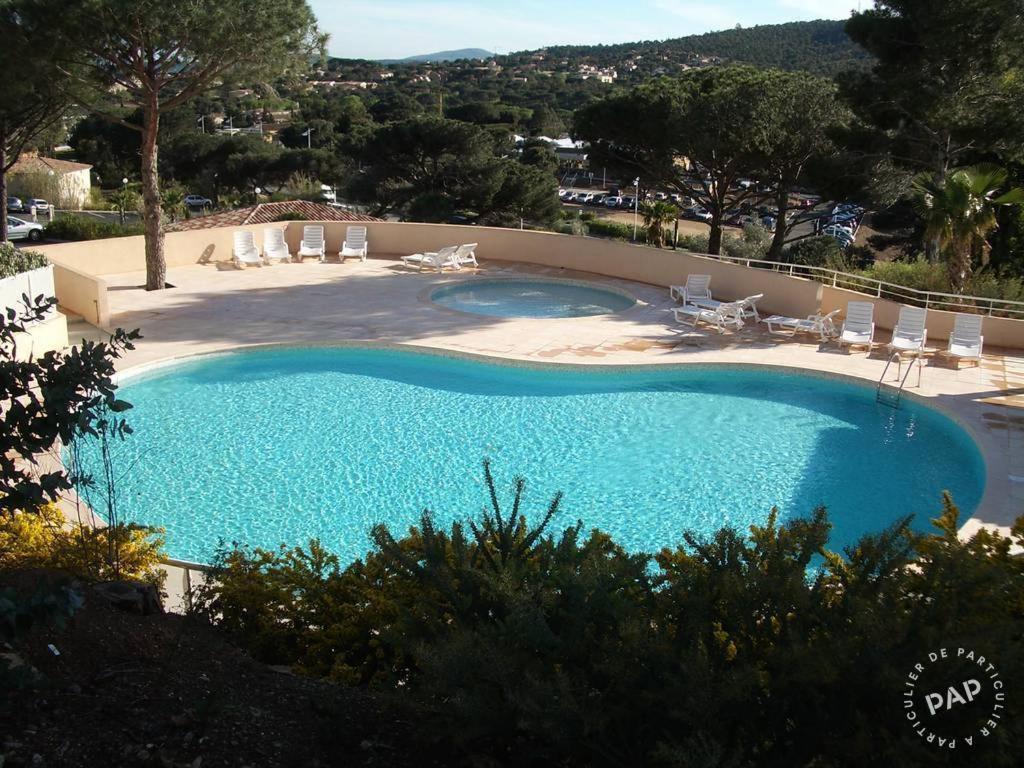 Appartement T2 : Jardin, Piscine, Parking à Sainte-Maxime Extérieur photo